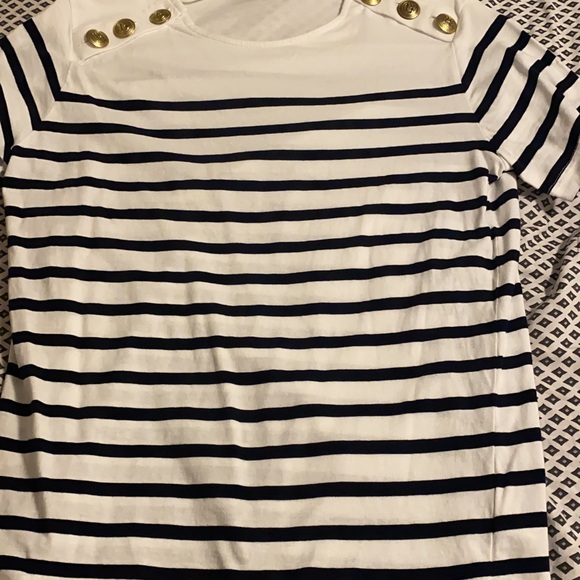 Tshirt - Picture 2 of 2